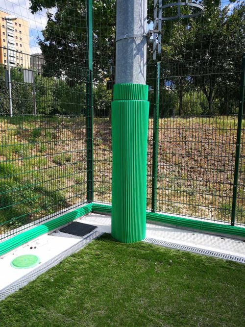Protezioni pali impianti sportivi