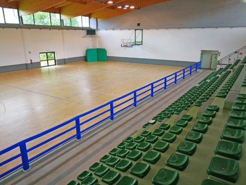 Protezioni antitrauma per tribune