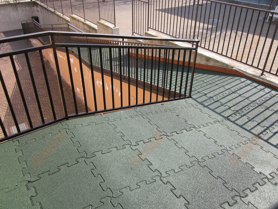 non-slip ramps floor