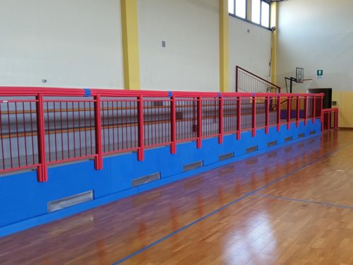 Rivestimenti antiurto per tribune
