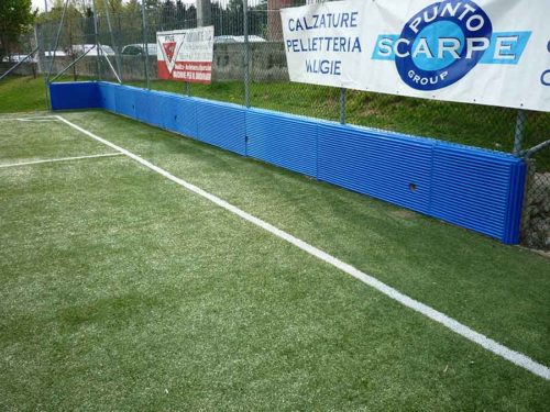 protezioni muretti campi calcio