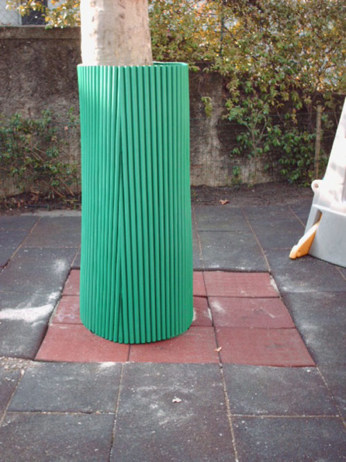protezioni per alberi scuola giardino