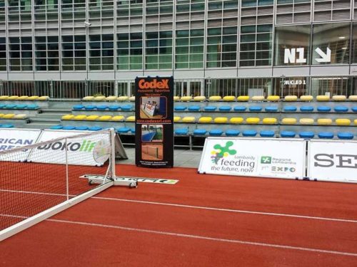 tabelloni pubblicitari sportivi, supporti pubblicitari campo tennis