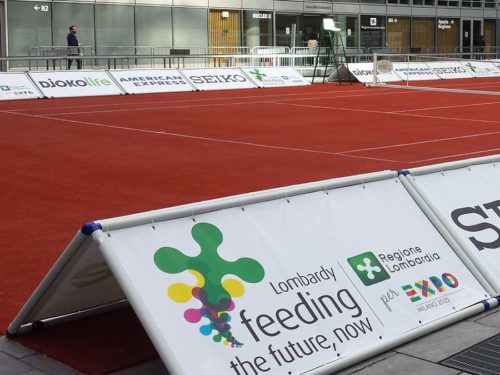 supporti pubblicitari campo da tennis