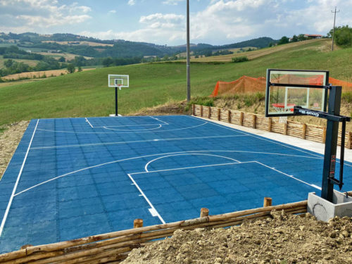 Pavimentazione sportiva campo basket