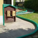 Kindergarten sidewalk wall curb protection, maxion wave