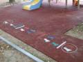 salto ostacoli bambini, gioco a pavimento