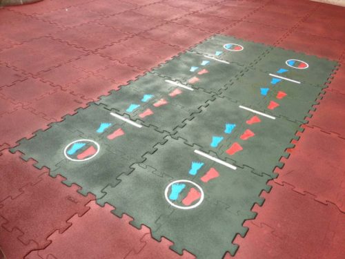 gioco a pavimento, salto ostacoli bambini, gioco pavimento esterno