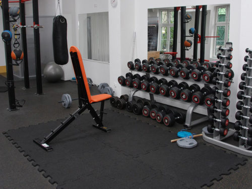 Pavimento in gomma per sala pesi e crossfit