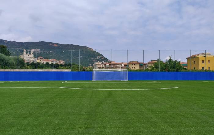 sicurezza nei campi da calcio