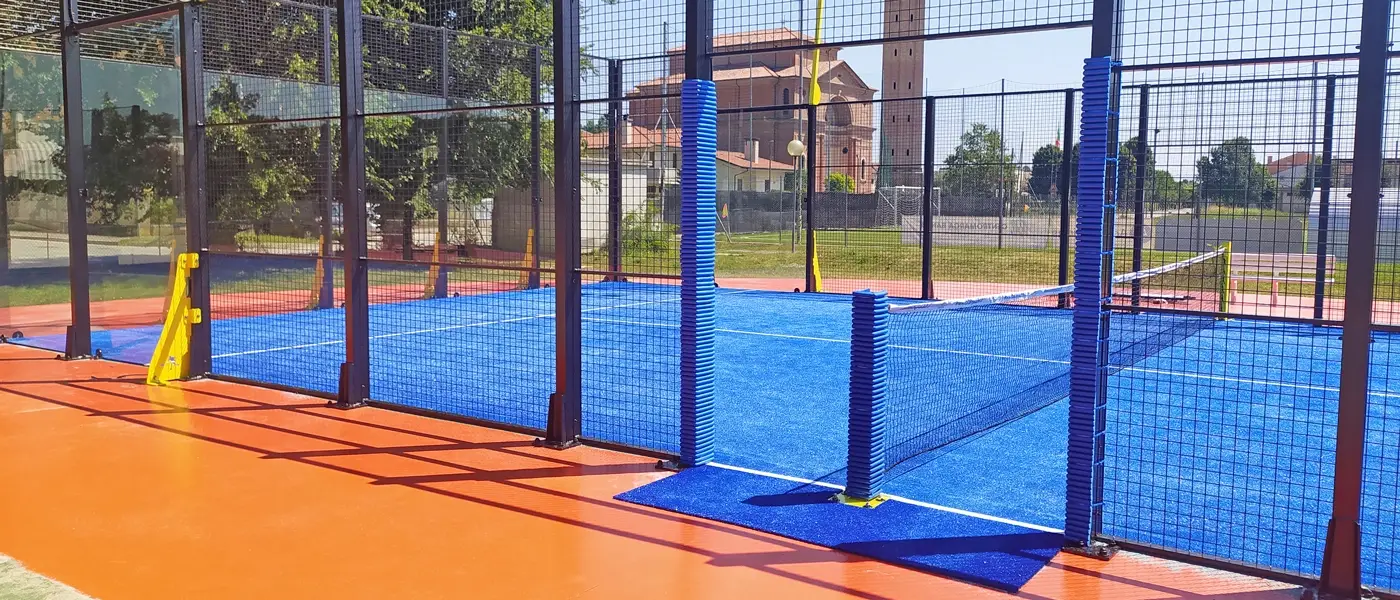 protezioni per campi da padel e tennis